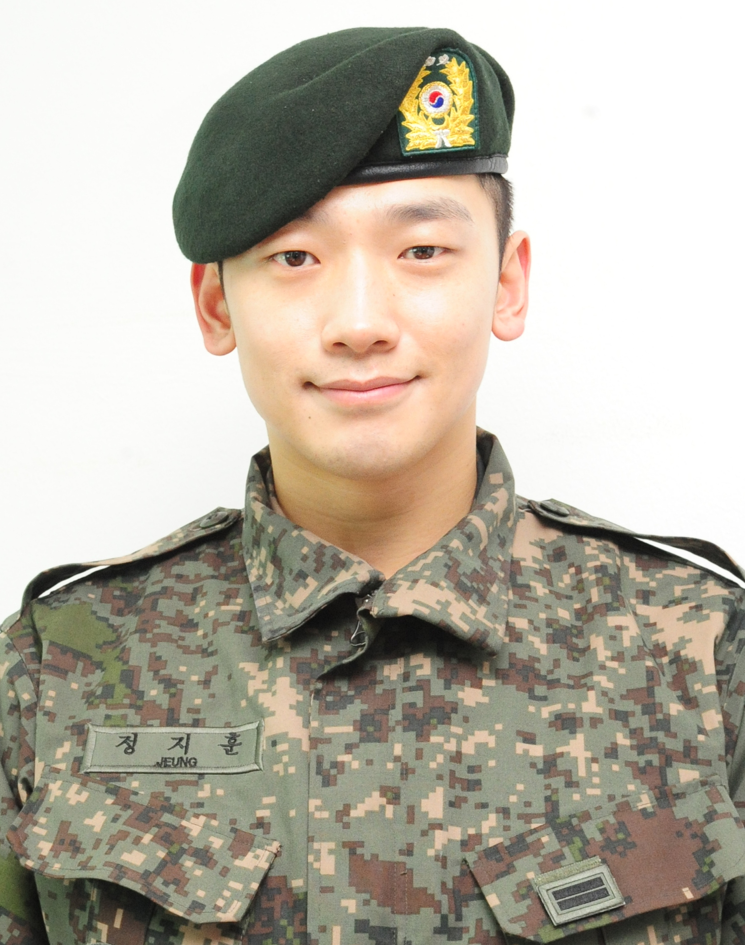 South Korean pop star Rain ends military service -